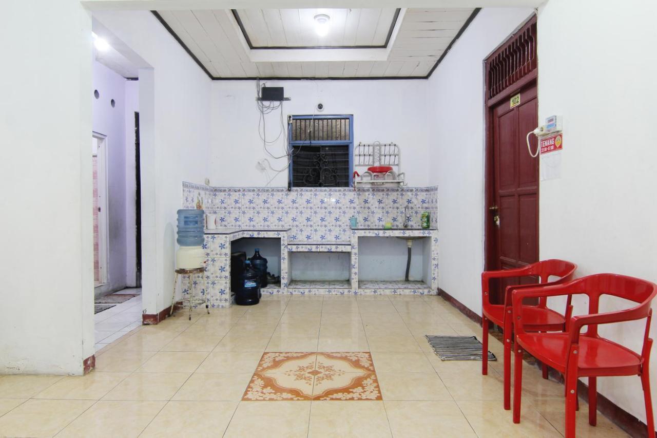 Arjuna Hostel Semarang Dış mekan fotoğraf